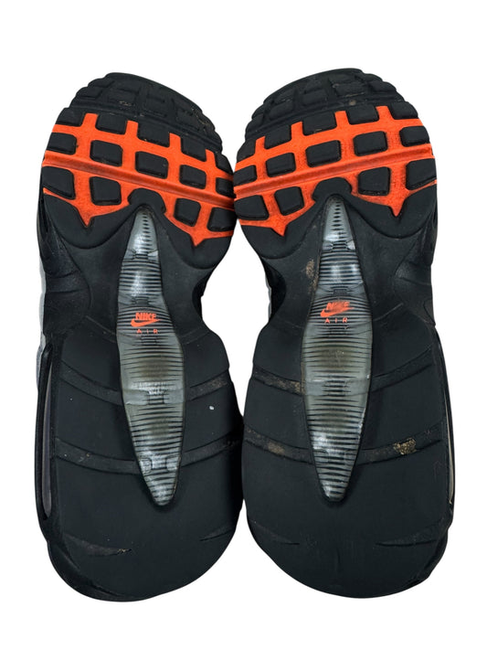 Nike Air Max 95 Black Hyper Crimson