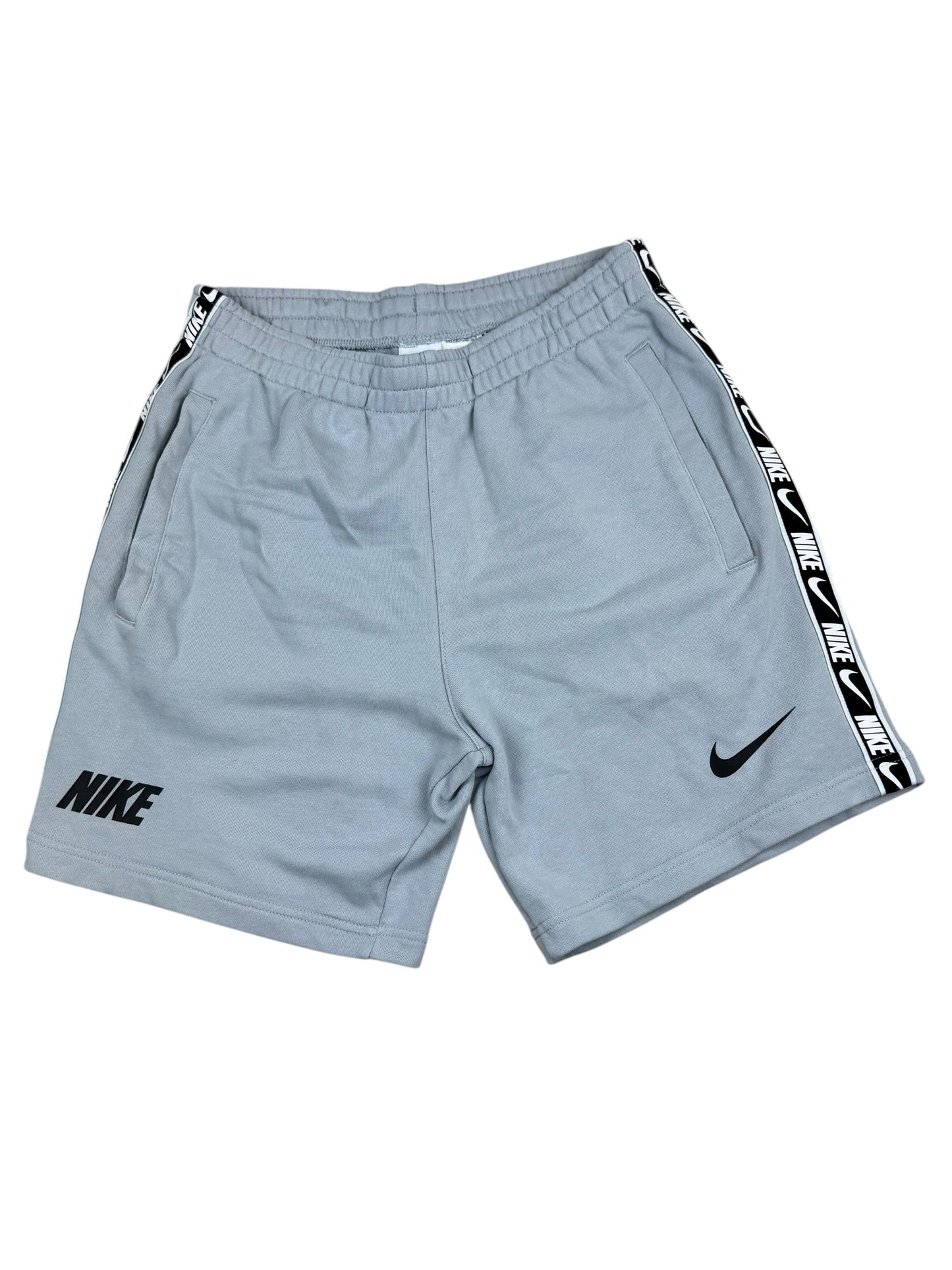 Nike Sportswear Repeat Short Set