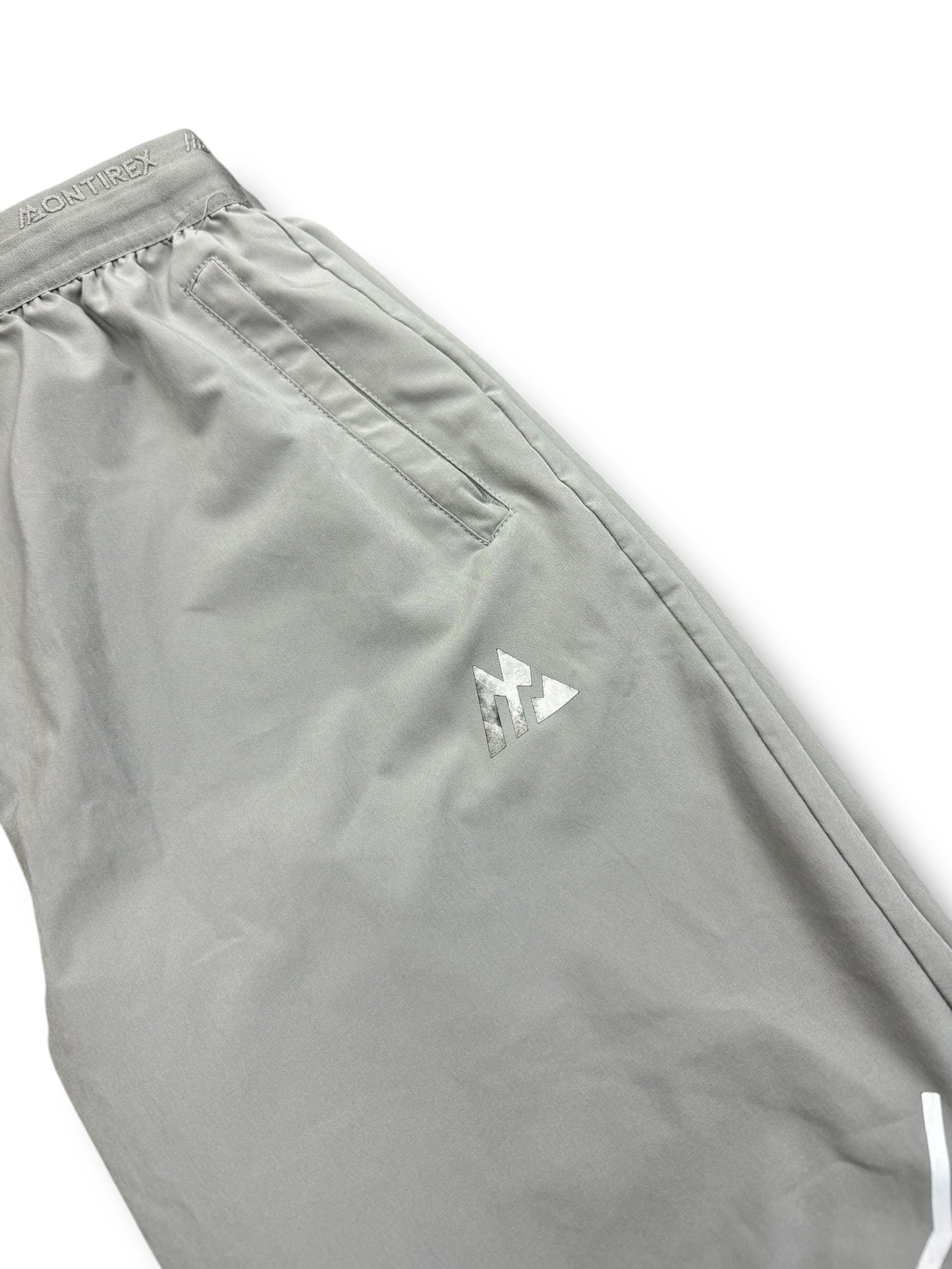 Montirex 3 Piece Windbreaker Set