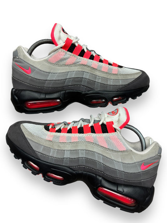 Nike Air Max 95 Solar Red