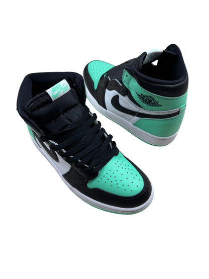 Air Jordan 1 Retro High OG ‘Green Glow’ DS Trainer