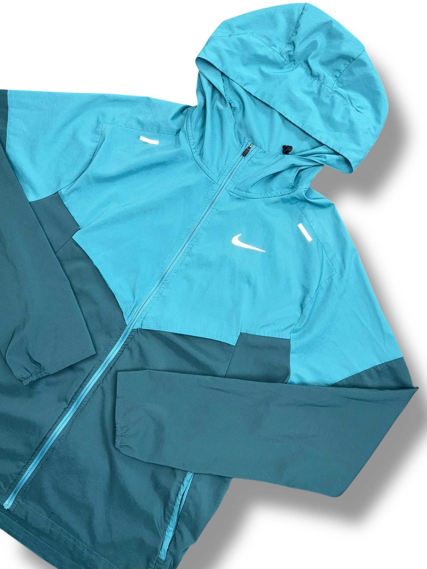Nike Repel Miler UV Windbreaker