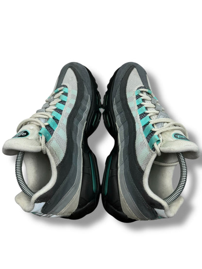 Nike Air Max 95 Hyper Turquoise