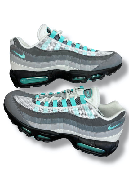 Nike Air Max 95 Hyper Turquoise