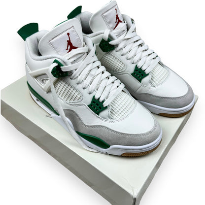 Jordan 4 Retro SB Pine Green