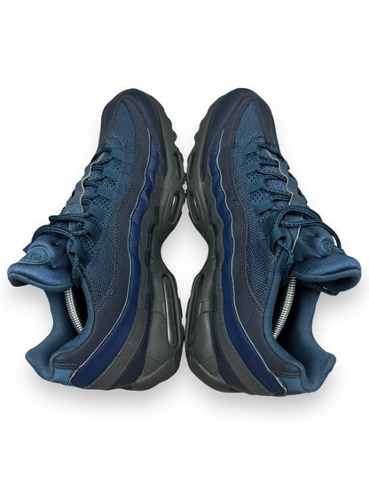 Nike Air Max 95 Essential