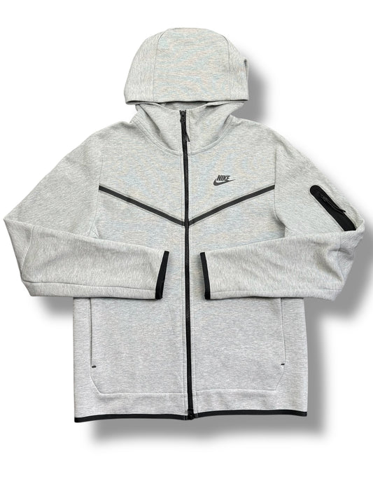 Nike Tech Knit ADV Short Set