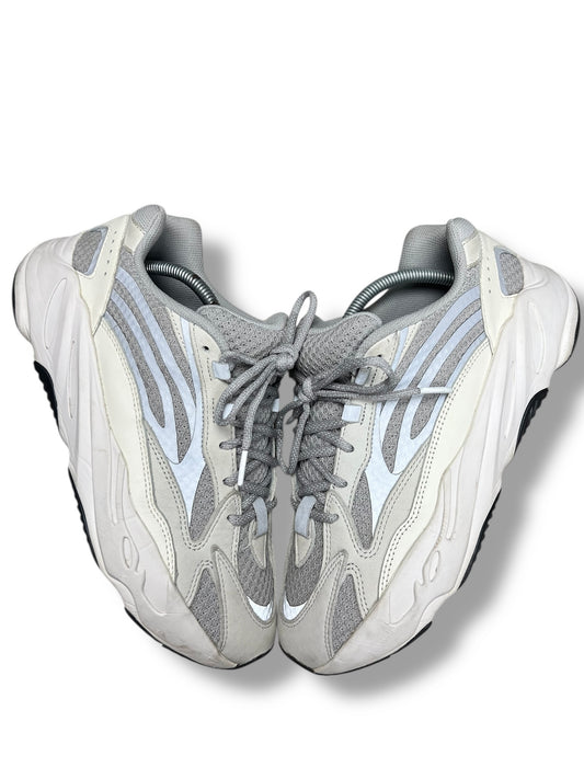 Yeezy Boost 700 V2 Static