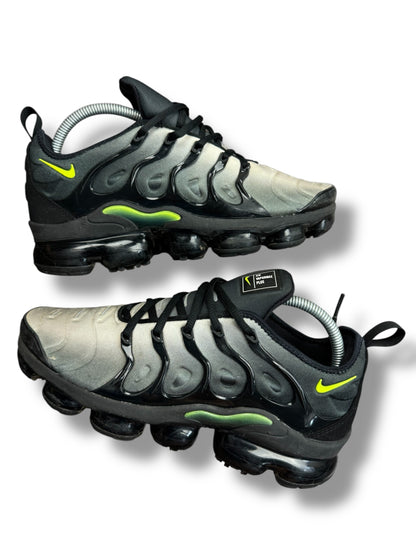 Nike Air Vapormax Plus