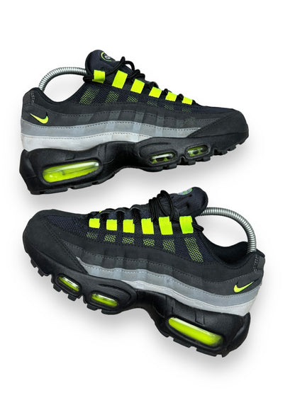 Nike Air Max 95 Reverse Neon