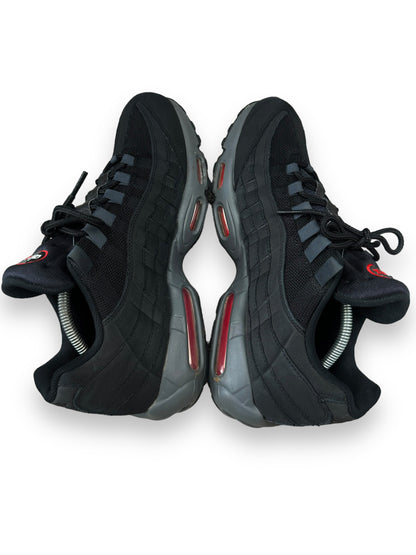 Nike Air Max 95 Black University Red