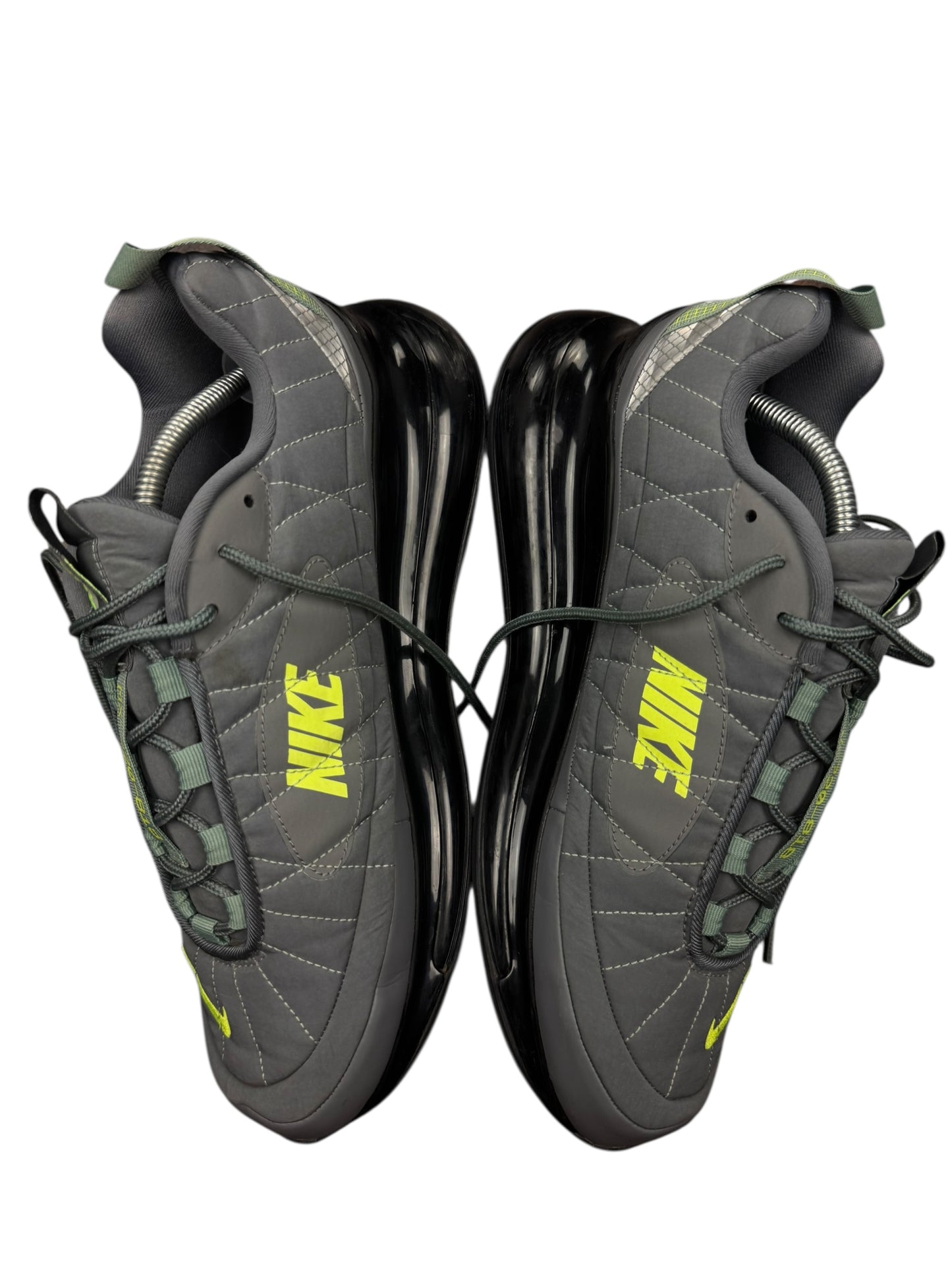 Nike Air MX 720-818 'Neon'