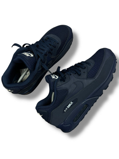 Nike Air Max 90 Essential