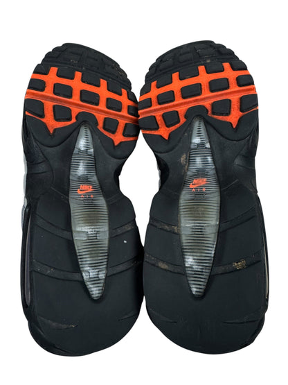 Nike Air Max 95 Black Hyper Crimson
