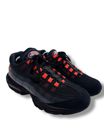 Nike Air Max 95 Laser Crimson