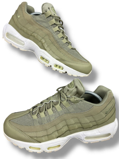 Nike Air Max 95 Essential