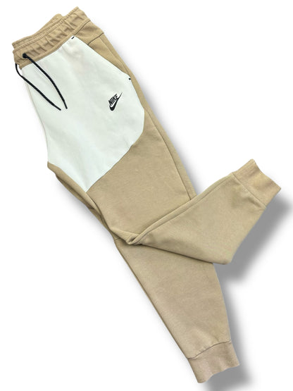 Nike Tech Fleece Full Tracksuit Tan/White