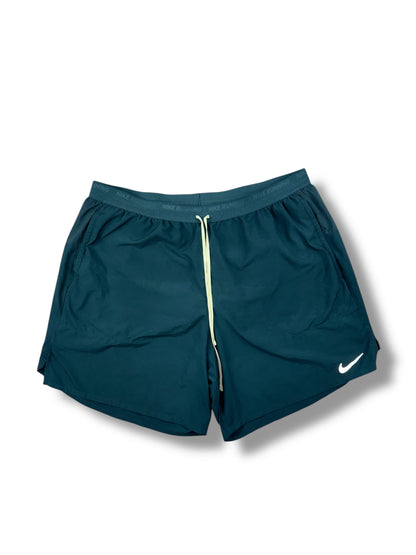 Nike Rise 365 Short Set