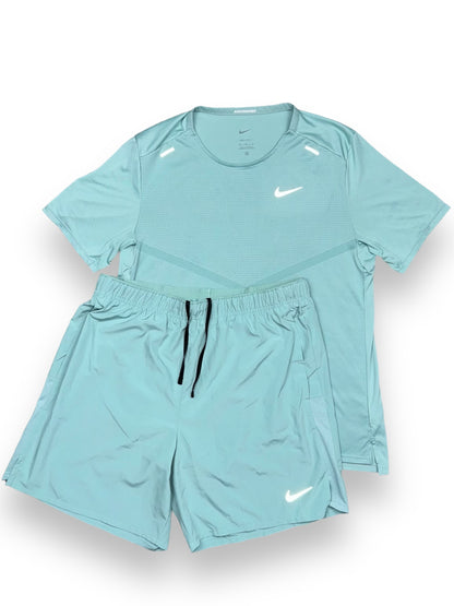 Nike Rise 365 Short Set