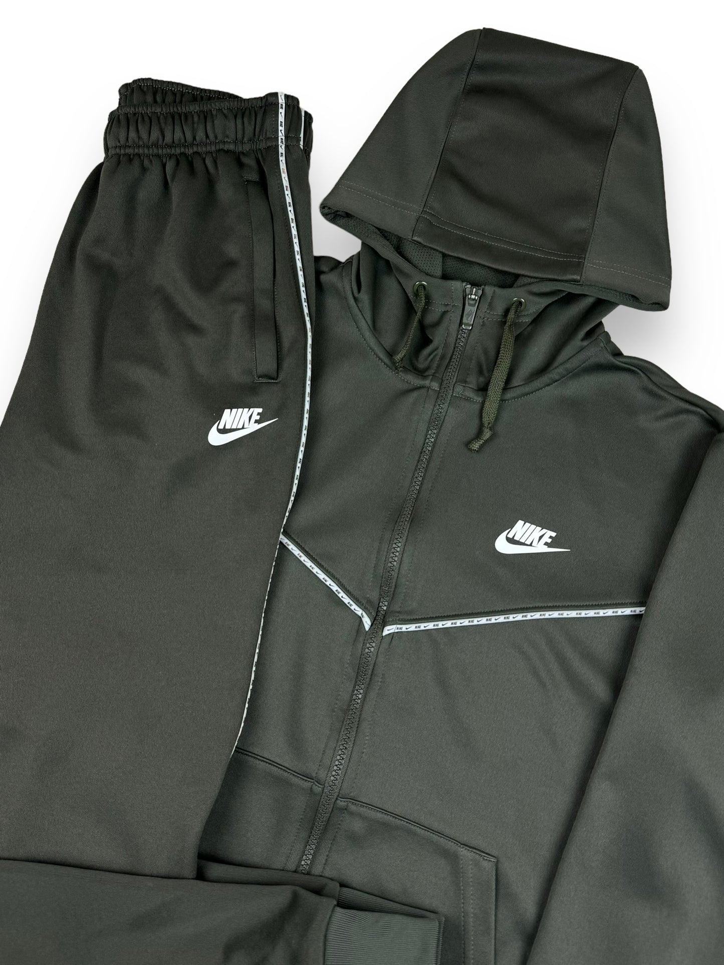 Nike Repeat Full Tracksuit