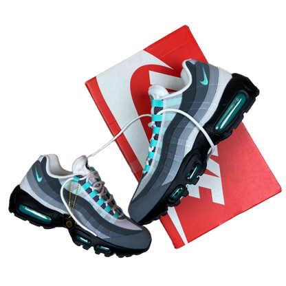 Nike Air Max 95 Hyper Turquoise