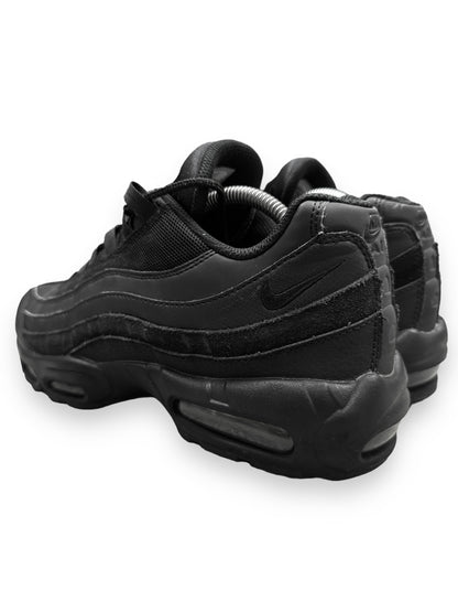 Nike Air Max 95 Triple Black