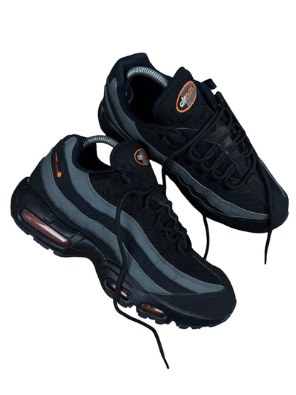 Nike Air Max 95 Black Safety Orange