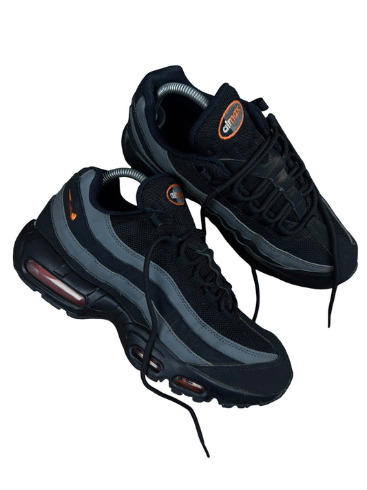 Nike Air Max 95 Black Safety Orange