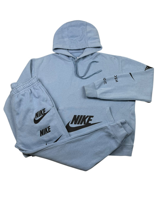 Nike Club Cargo Full Tracksuit - Baby Blue