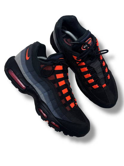 Nike Air Max 95 Laser Crimson Red