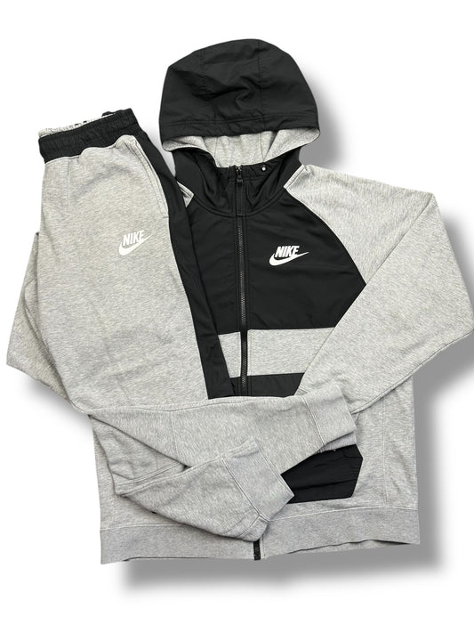 Nike Full Tracksuit