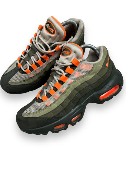 Nike Air Max 95 Nuetral Olive/Total Orange