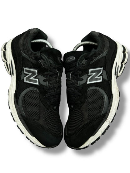 New Balance 2002r