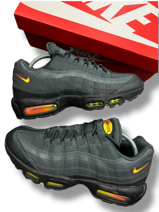 Nike Air Max 95 Anthracite Sunset