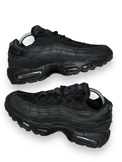 Nike Air Max 95 Triple Black