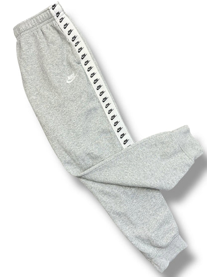 Nike Repeat Full Tracksuit