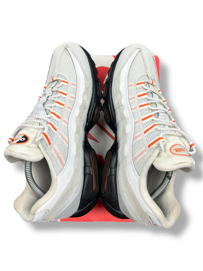 Nike Air Max 95 Wolf Grey/Safety Orange