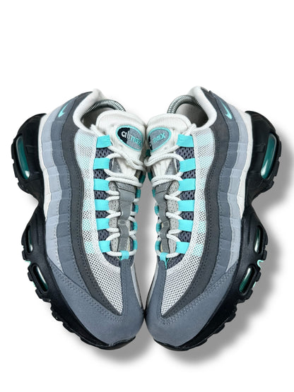 Nike Air Max 95 Hyper Turquoise
