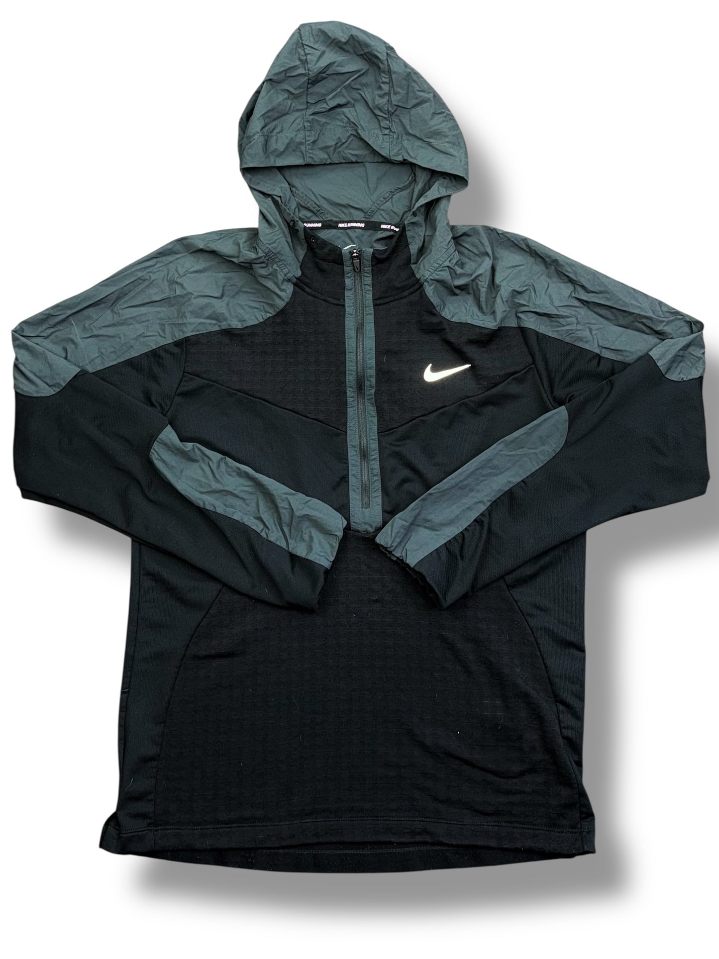 Nike Wild Run Windrunner