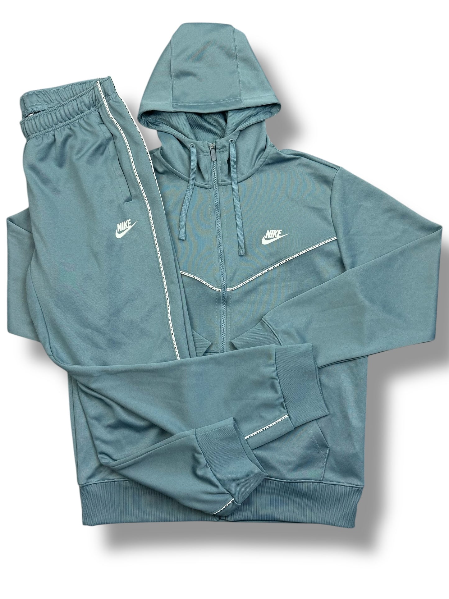 Nike Repeat Full Tracksuit