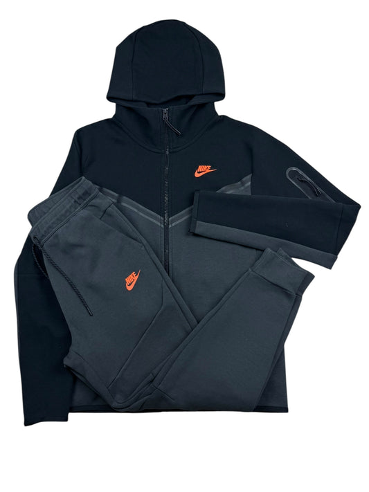 Nike Tech Fleece Tracksuit Black/Orange