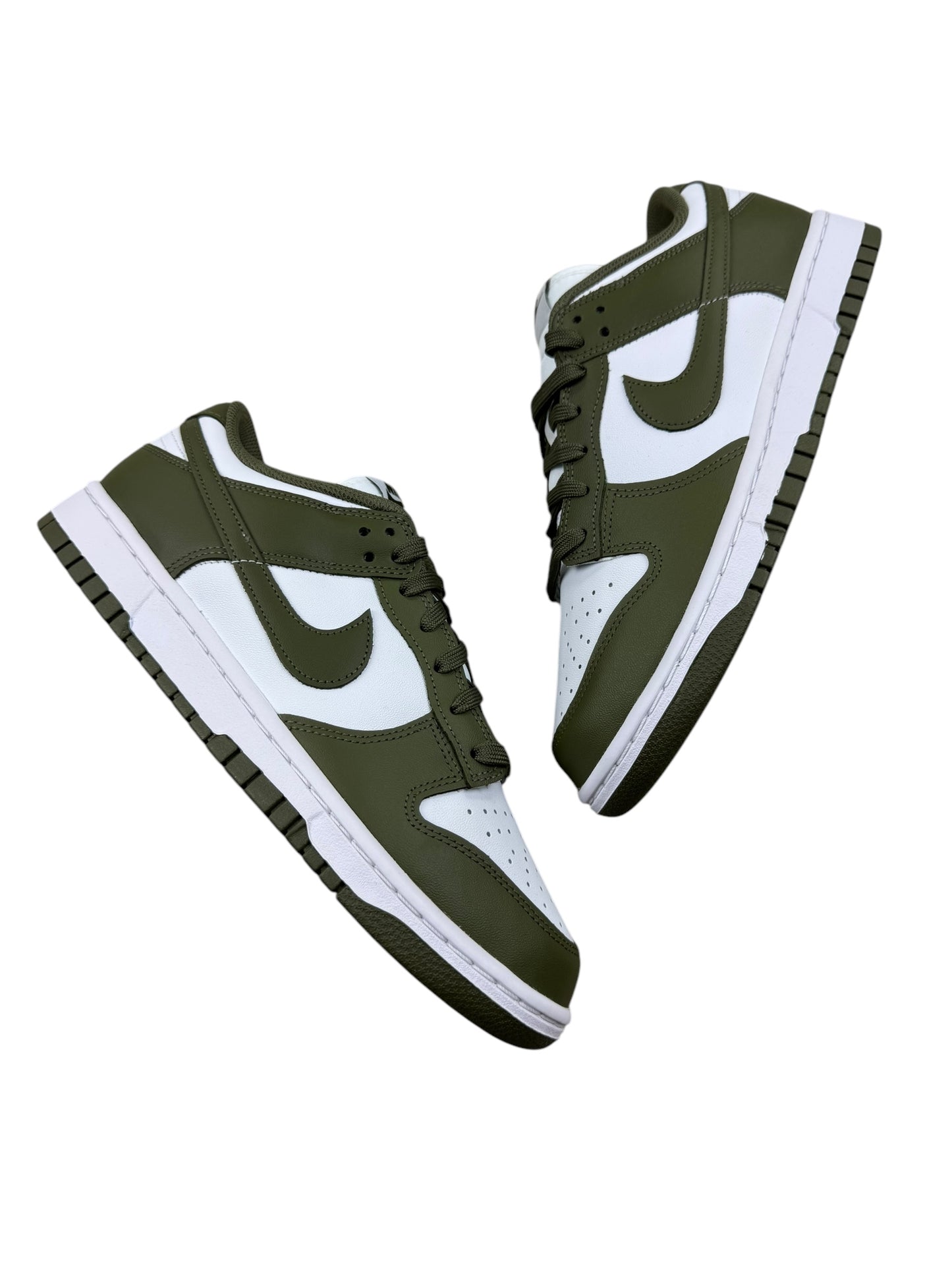 Nike Dunk Low Medium Olive DS