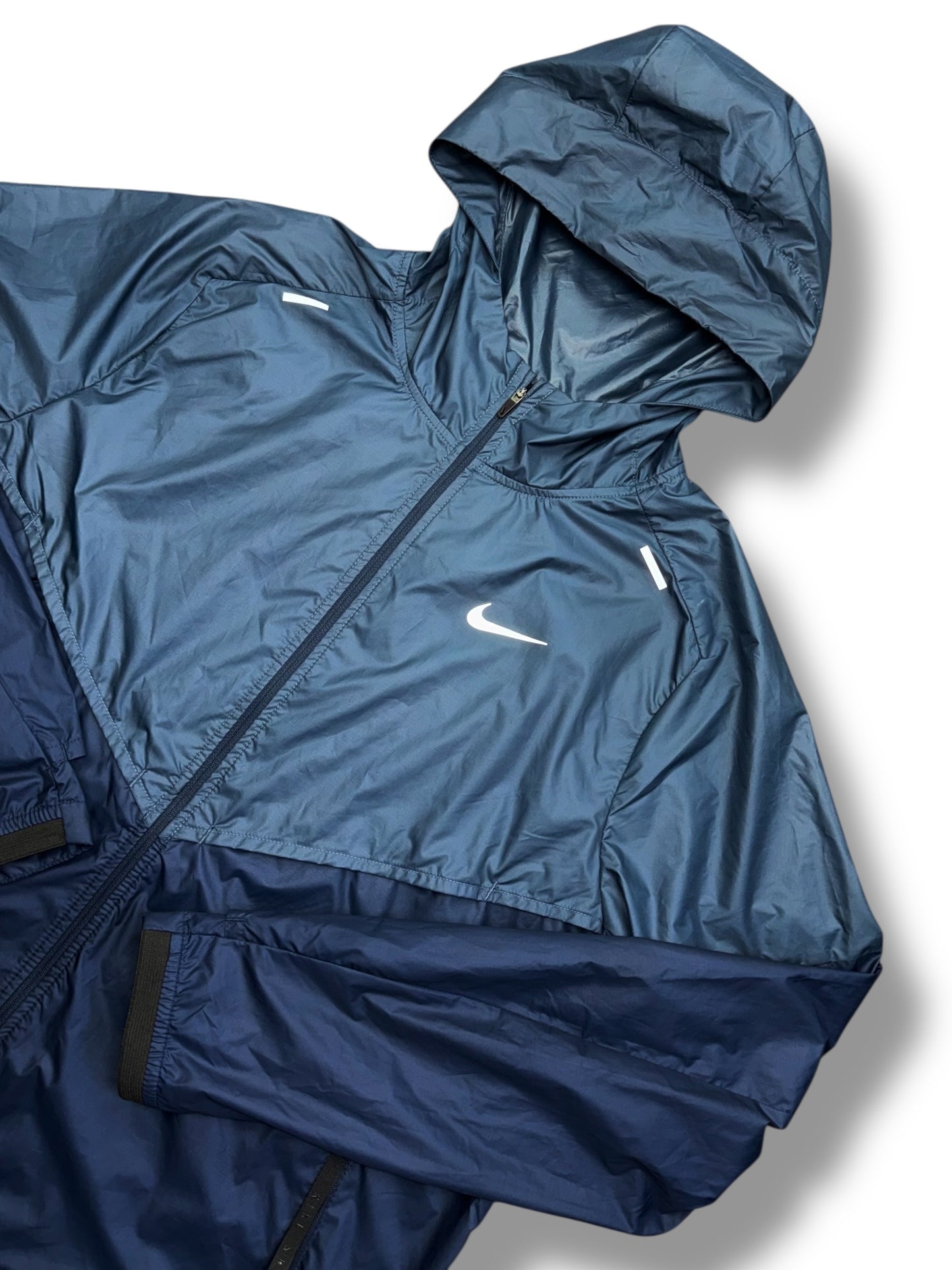 Nike ShieldRunner Running Jacket