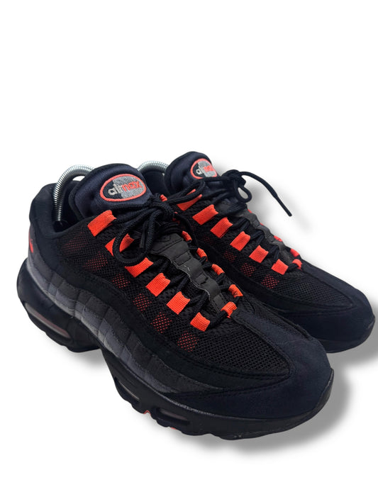 Nike Air Max 95 Laser Crimson