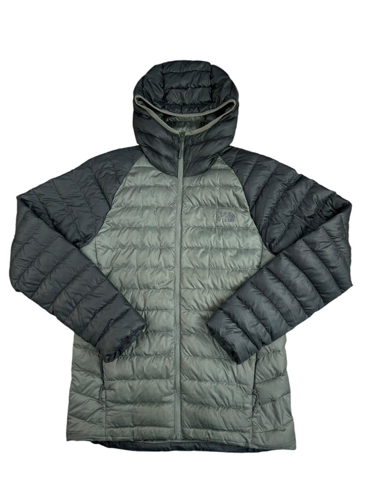 The North Face 700 Hooded Puffer Jacket