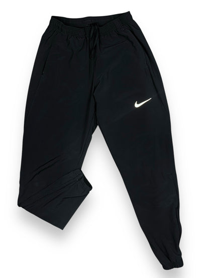 Nike Challenger Woven Track Pants