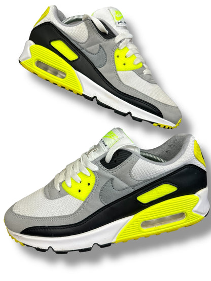 Nike Air Max 90 Volt