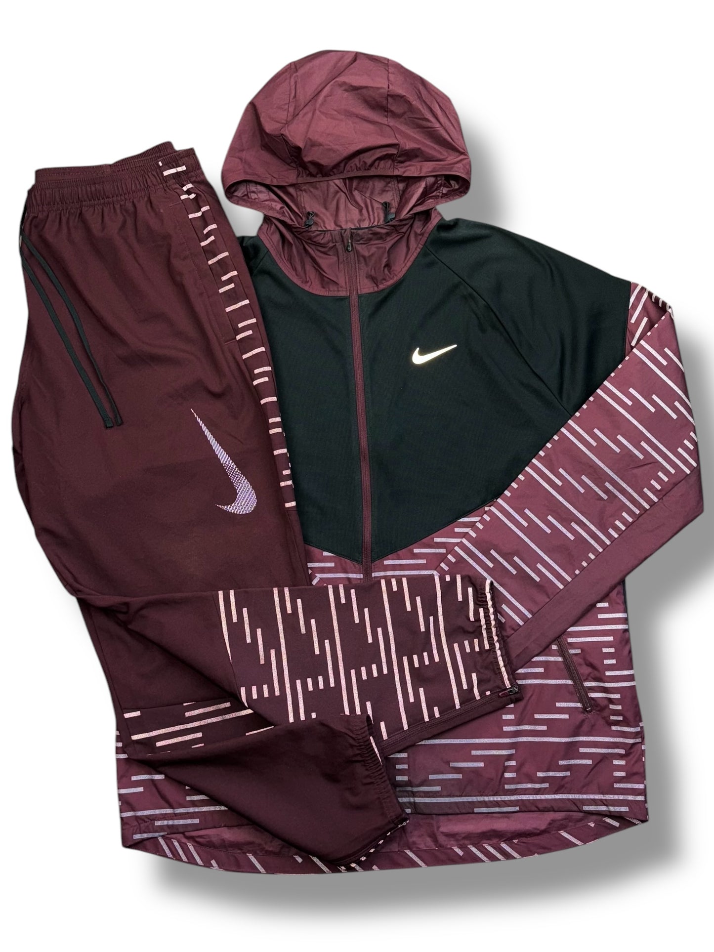 Nike Running Division Repel Flash Windbreaker Set
