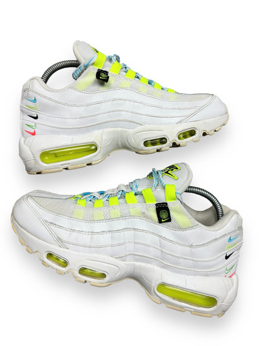 Nike Air Max 95 Worldwide