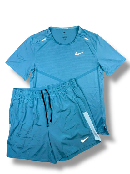 Nike Rise 365 Short Set